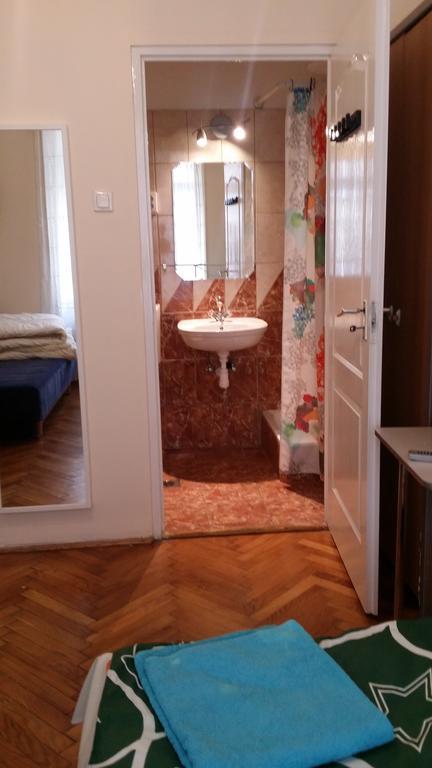 Valentina Guesthouse Budapest Exteriör bild